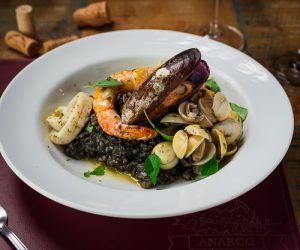 Risoto nero sépia com fruti mari_fotoPriscillaFiedler-2
